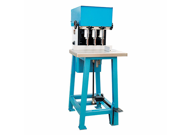 手動鉆孔機怎么用？全自動鉆孔機有哪些特點？