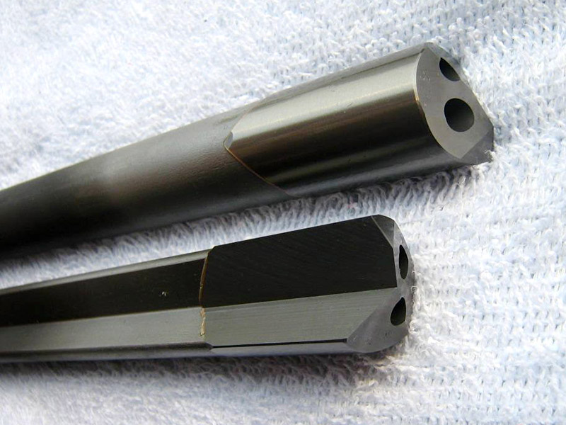 有沒有8.9的深孔鉆刀具？